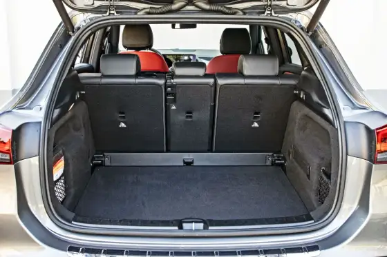 Mercedes GLA 200 - wymiary, bagażnik i praktyka na co dzień